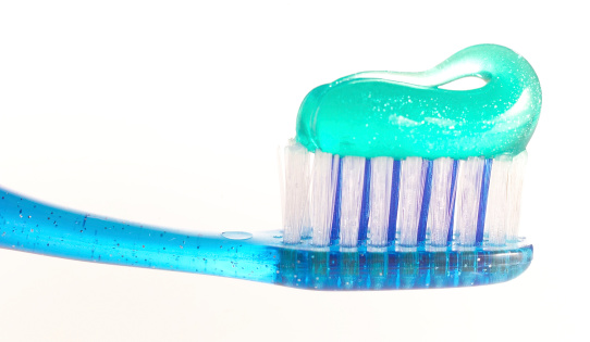Could Changing Your Toothpaste Flavor Improve Your Oral Health?